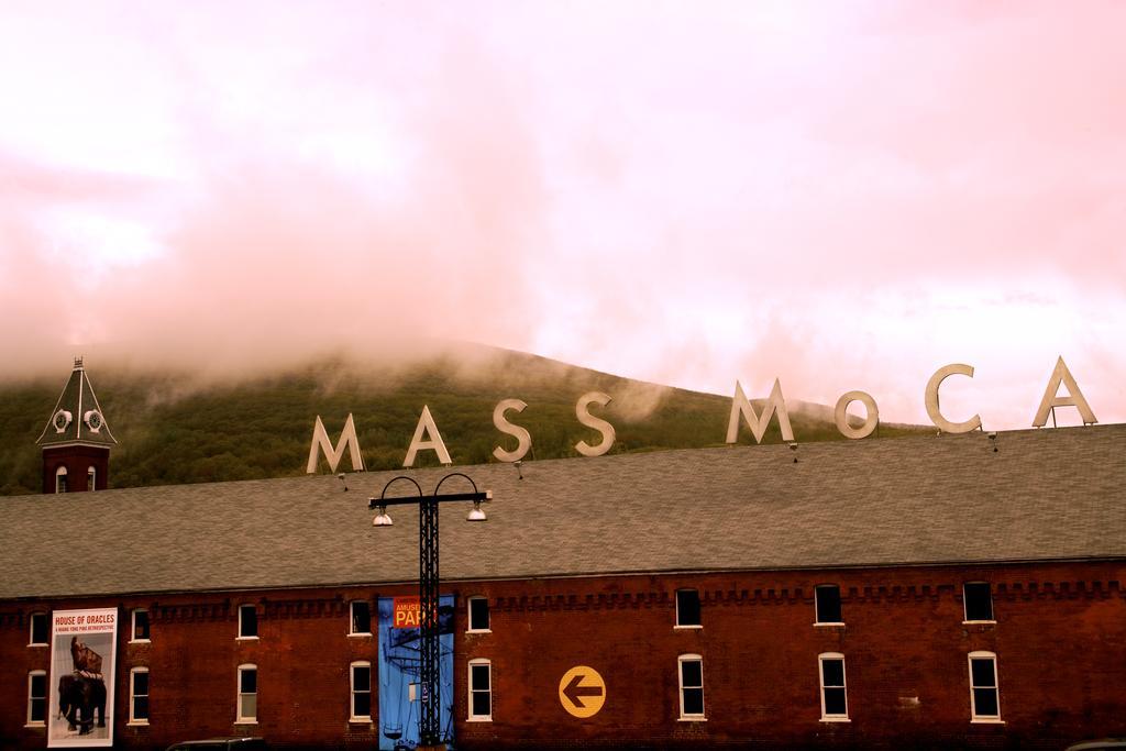 The Porches Inn At Mass Moca North Adams Eksteriør billede